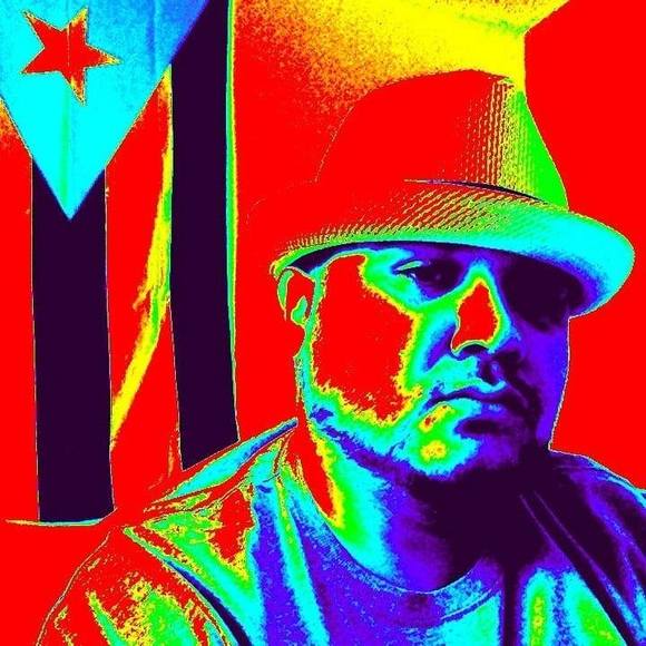 Meet your Posher, Rey - Picture 1 of 1